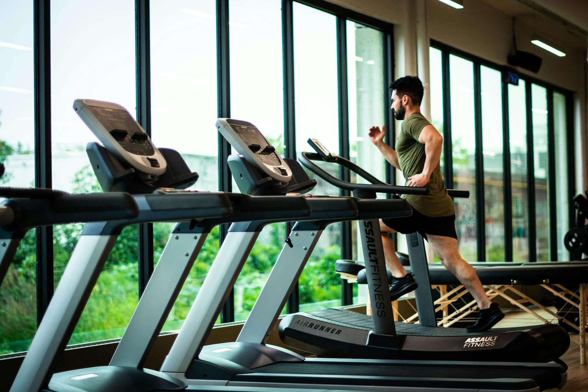 Higienización de equipos de gimnasio Higienización de equipos de gimnasio